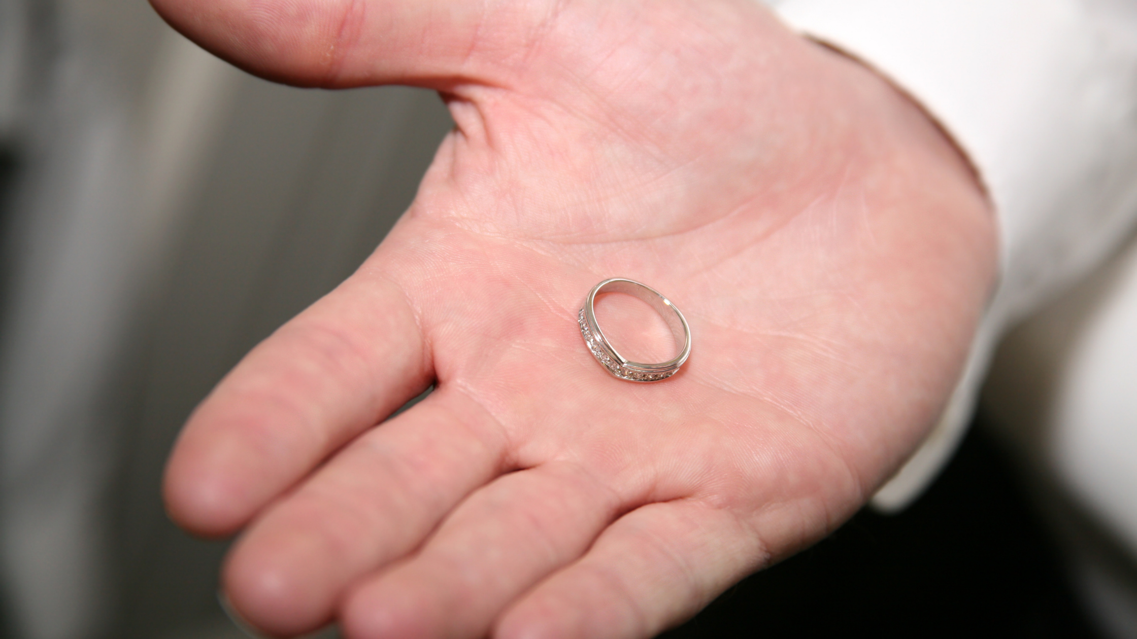 How Much Are Men’s Wedding Bands?