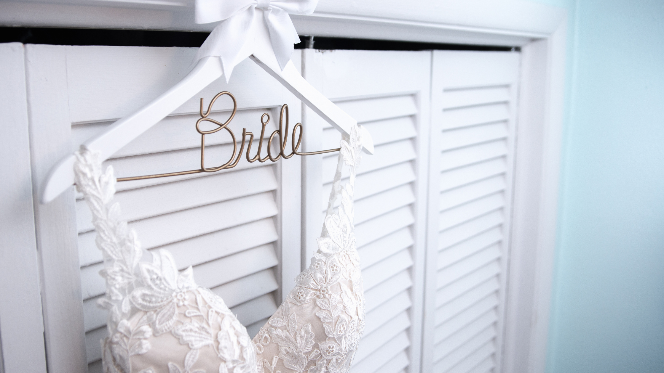 How To Steam A Wedding Dress