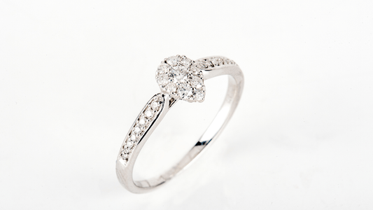 Does White Gold Tarnish?