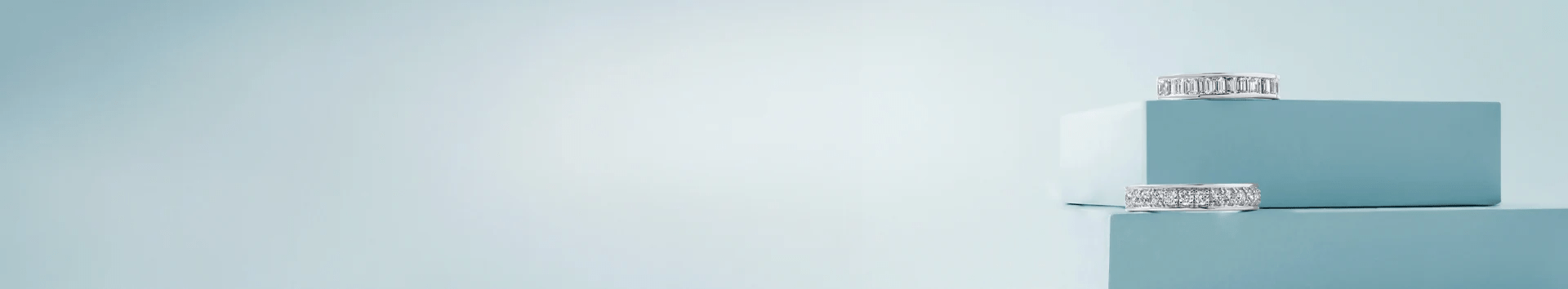 White Gold Stackable - Luvari