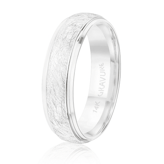 Domed scratch finish center