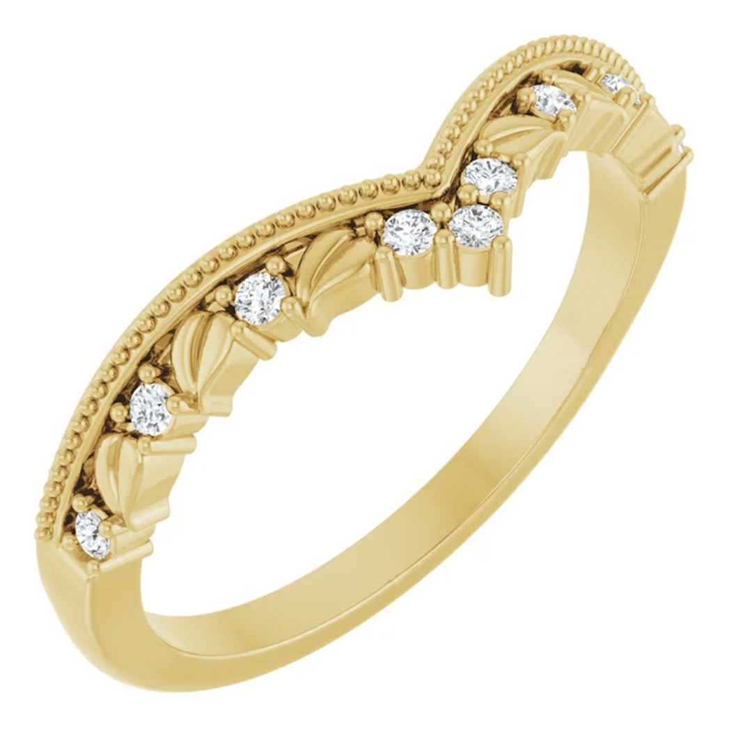 14K Yellow Gold Decorative Chevron Contour Wedding Band